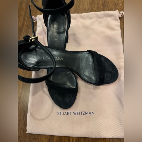 STUART WEITZMAN
NearlyNude suede sandals - Picture 2 of 5